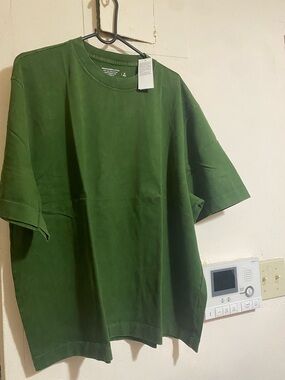 Abercrombie & Fitch Men's Olive Green Short Sleeve Crew Tee .NEW